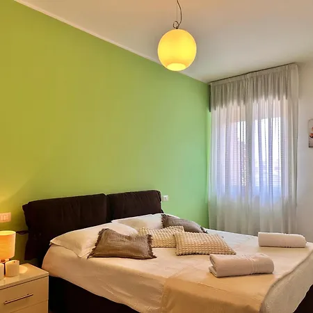 Casa Di Chiara Apartment *